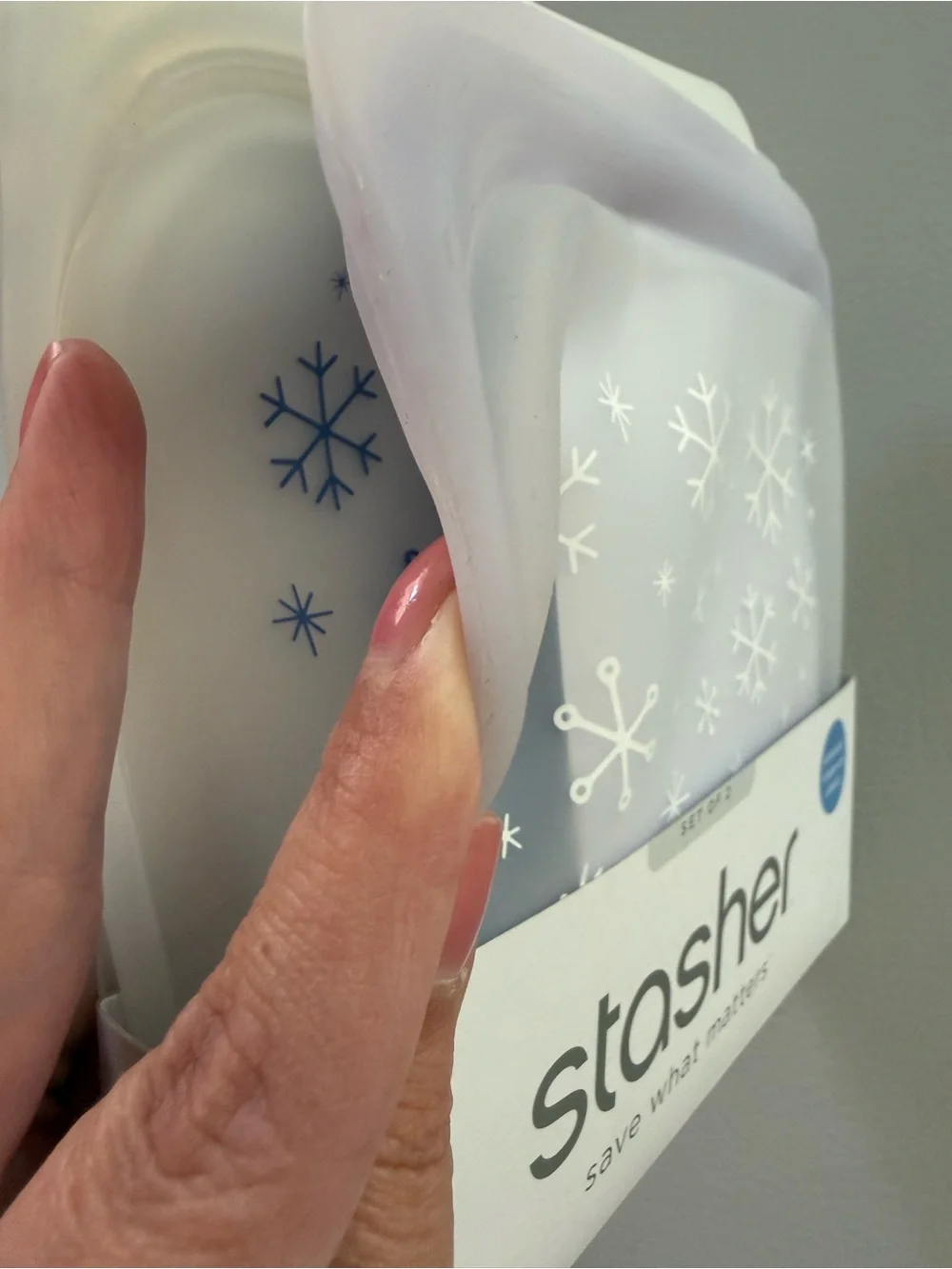Stasher Silicone Christmas Sandwich Bags Snowflakes- New in packaging